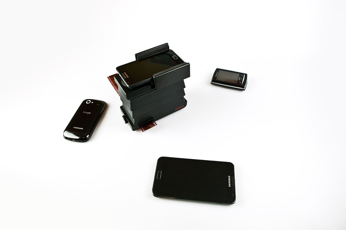 The Lomography Film Scanner for Smartphone